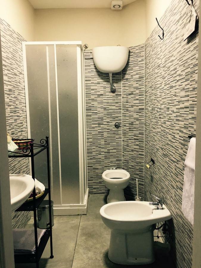 B&B Cara Napoli Nápoles Exterior foto