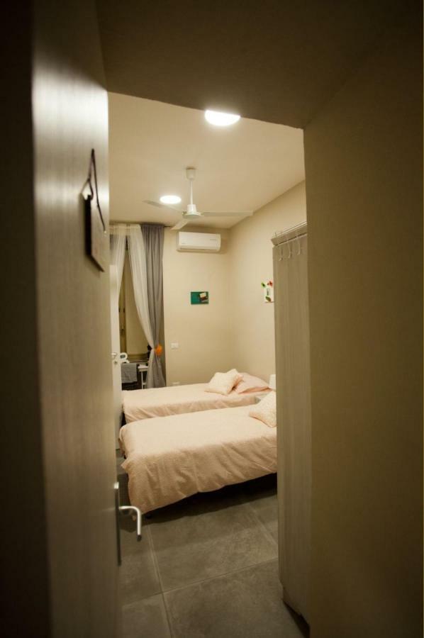 B&B Cara Napoli Nápoles Exterior foto